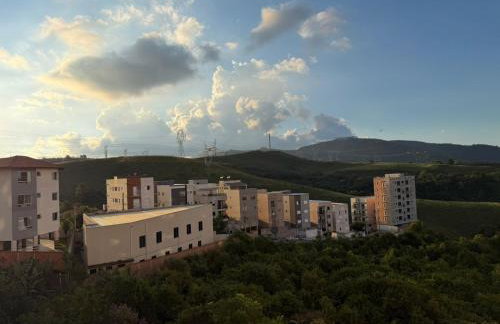 Apartamento moderno com vista para as montanhas - Foto 16