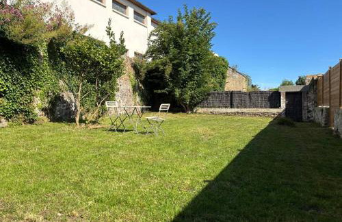 Le Saphir - Parking, Jardin Privé, Hyper-Centre & Calme - Foto 15