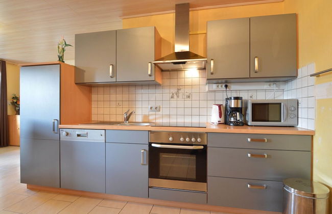 Comfy Holiday Home in Burg Reuland With Sauna, Terrace, BBQ - Foto 38