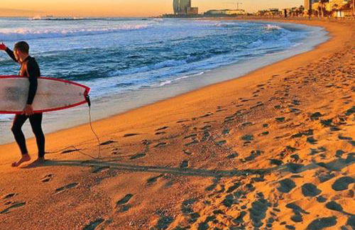 Apartamento renovado con patio - Foto 21