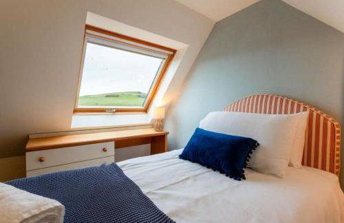 Cosy 4-Bed Cottage in Kirk Yetholm by MCPI Hosting, Perfect for Families & Holidaymakers - Foto 18