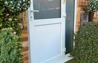 Charming Aldershot Home - Free Parking - Foto 22