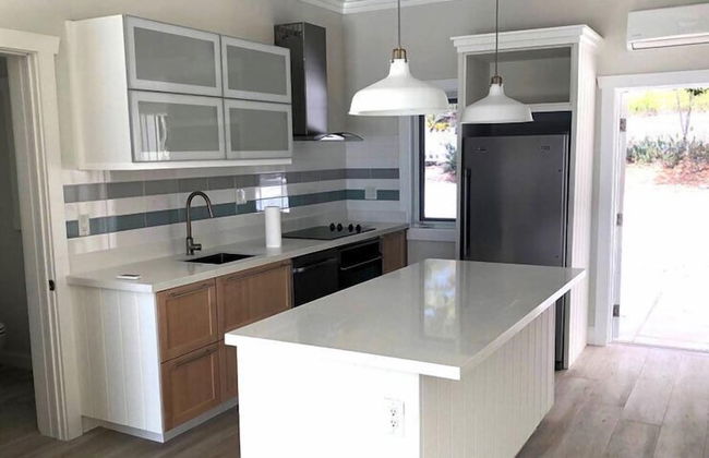 Oceanfront Elegance: New Home With Dock, Kayaks, And Pool - Foto 4