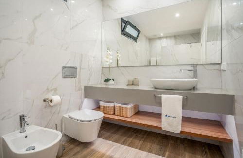 Host Wise - Bright Spacious House Swimming Pool - Foto 4