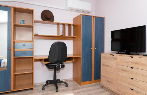 5 Bedroom Amazing Home In Bogatic - Foto 23