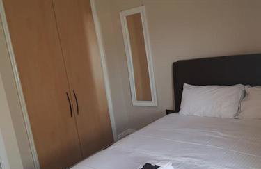 Luxurious 2 Bedroom House With Garden And Free Parking - Foto 24