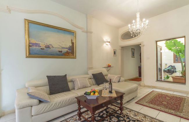 Well Located Townhouse & Courtyard Kalka - Foto 17