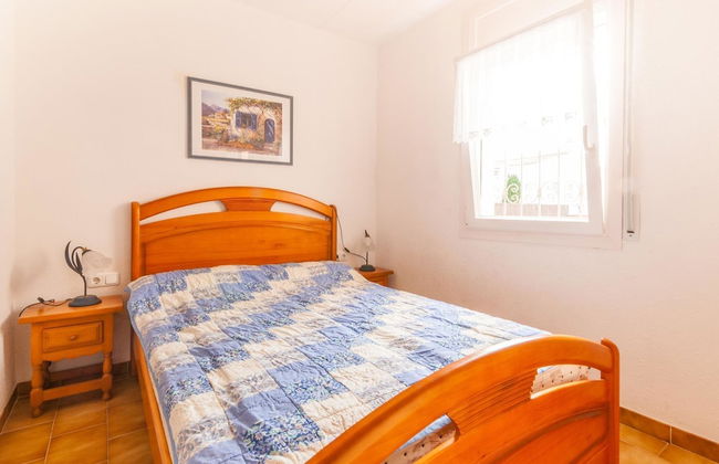 Peaceful Holiday Home in Costa Brava With Private Pool - Foto 10