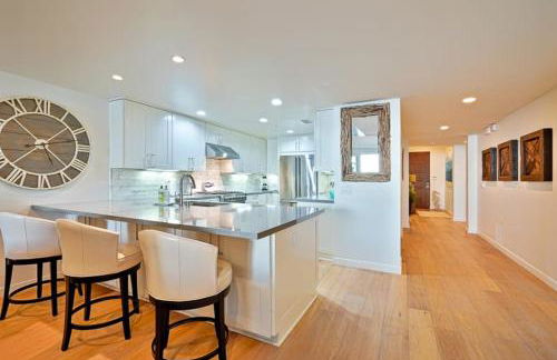 Stunning Oceanfront Getaway at Windansea Beach - Foto 7