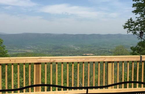 Overlook Cabin Hot Tub, Amazing Views, Fireplace - Foto 24