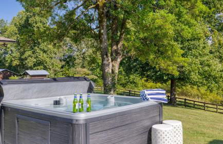 Amber Refresh by Avantstay Pool and Hot Tub - Foto 3