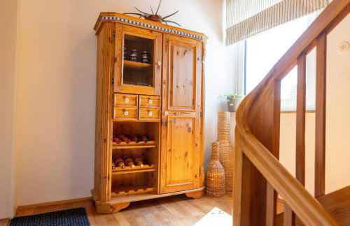 Großes Ferienhaus mit Garten für Familie & Gruppen bis 13 Personen - Foto 39