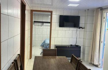 Casa próximo parque de eventos com piscina aquecida na temporada - Foto 2