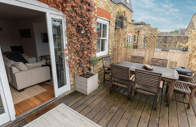 JOIVY Stylish 2-bed Flat w/ Terrace Near Battersea Park - Foto 14