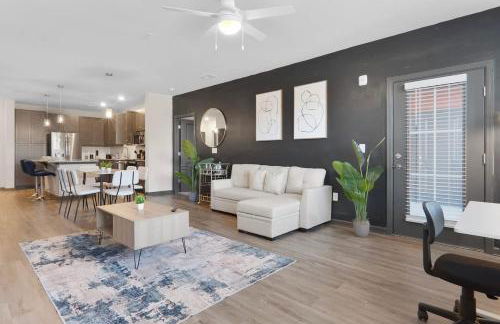 3BR King Bed Balcony North Raleigh - Foto 12