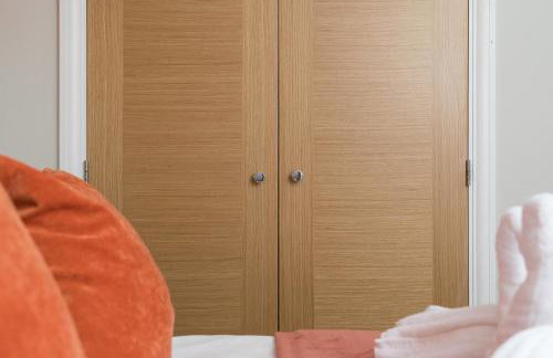 Perfect for Silverstone - Stylish 2BR - Free Parking - Foto 21