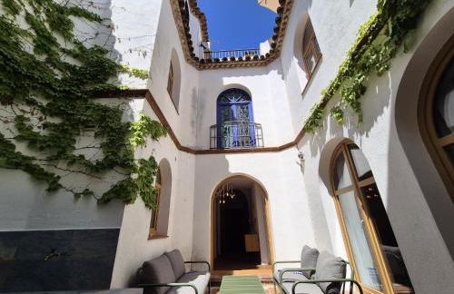 BHost - Palace - Foto 1