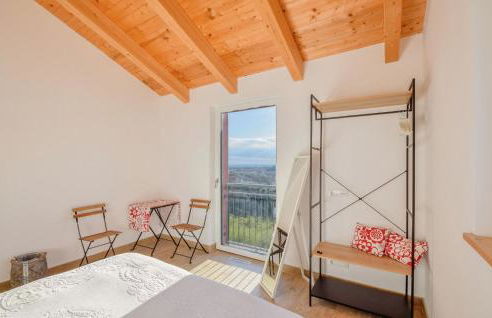 Nice Home In San Salvatore With Wifi - Foto 20