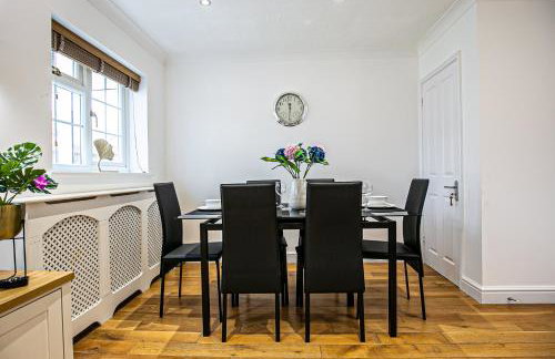 Milton Keynes for Families and Contractors with Private Parking - Foto 9