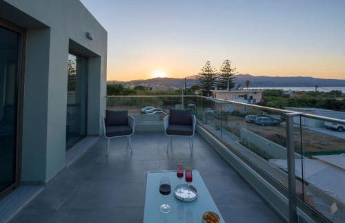 Incognito Creta Luxury Suites and More - Photo 71