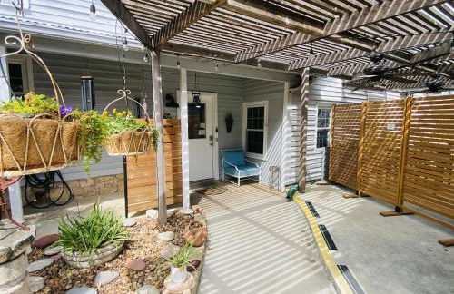 Comal Inn - Photo 52