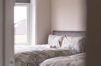 4 Bedrooms Homely House - Sleeps 6 Comfortably with 6 Double Beds,Glasgow, Free Street Parking, Business Travellers, Contractors, & Holiday-Goers, Near All Major Transport Links in Glasgow & City Centre, Perfect for Common Wealth Games 2026 - Foto 61