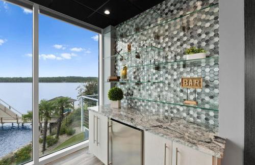 The Glass Mansion w/Optional Boat Rental - Foto 26