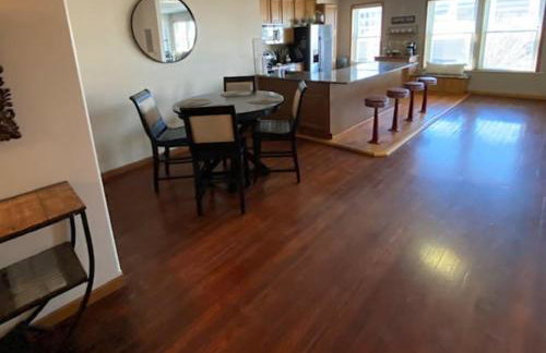 The Loft at Bite Me BBQ - Foto 34