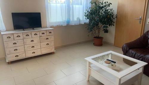 Großzügige Wohnung mit Schreibtischarbeitsplatz in Genthin OT Tucheim - Foto 2