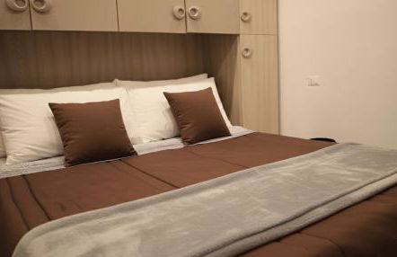 LUXURY BRILLIANT SISTERs - Photo 35