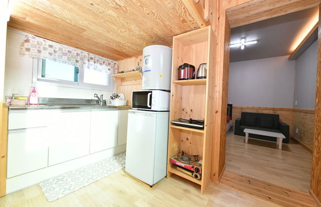 Sokcho Daemyung Pension - Photo 9