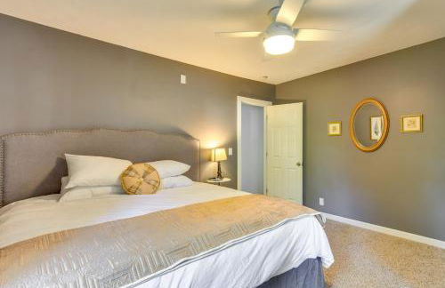 Dog-Friendly Watertown Vacation Rental with Deck - Foto 13