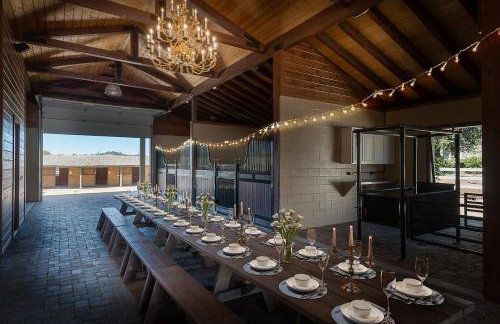 The Oaktree Estate by Fieldtrip - 7 Acre Private Resort with Lake Pool Vineyard - Foto 9