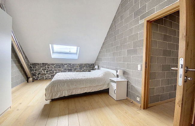 Charming Family Home in Achet - Foto 8