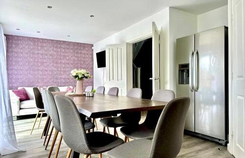 Elysian Escape, modern 5 bedroom house - Photo 47