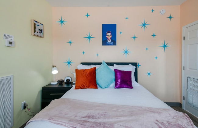 NEW 4 Bedroom Apt Near DT Walk to Restaurants - Foto 16