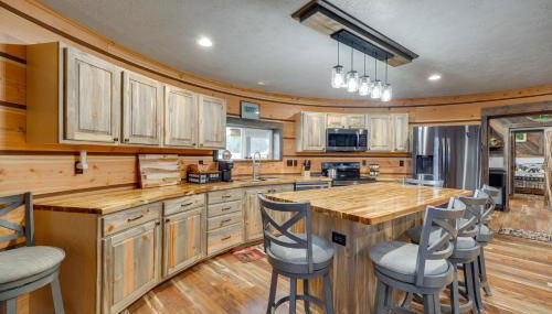 Mtn-View Retreat with Yard 4 Mi to Dtwn Lincoln - Foto 5