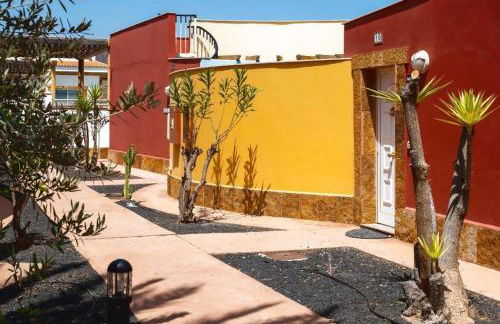 Casa Girasoles roof terrace, patio, air-con - Photo 18