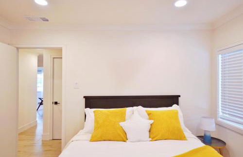 @ Marbella Lane - Vibrant 4BR RWC Ldry + P - Foto 42