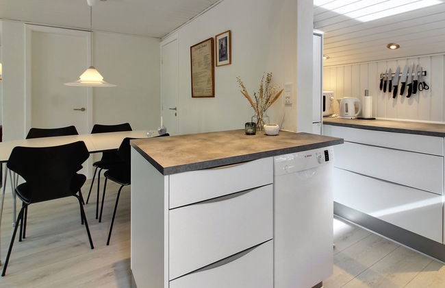 "Eliene" - 500m from the sea - Foto 11