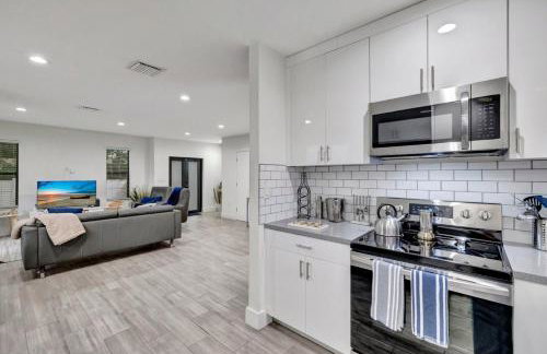 3BR 2.5BA Townhome-10 mins to FTL Beach and Downtown - Foto 18