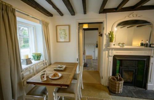 Pear Tree Cottage in the Cotswolds - Photo 43