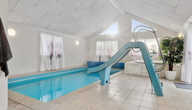 4 Star Holiday Home in Bagenkop - Photo 4, Piscine