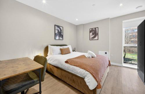 Stunning 2BR Apartment Cardiff Bay with Balcony - Foto 28