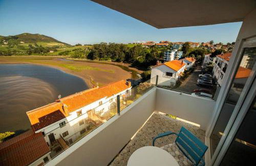 Precioso atico con vistas al mar 20 metros de Playa de Usil - Foto 6