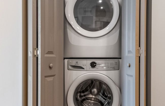 Brand New Suite in Kansas City - Photo 33