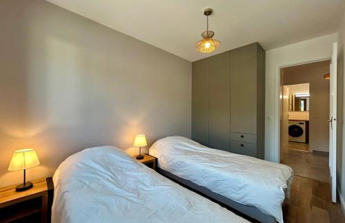 Altitude Élégante - Centre Ville - WIFI - Balcon - Foto 13