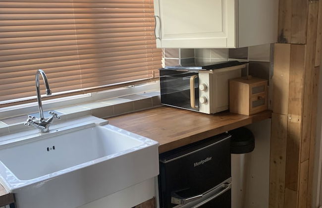 Captivating 1-bed Cottage in Halifax - Foto 5