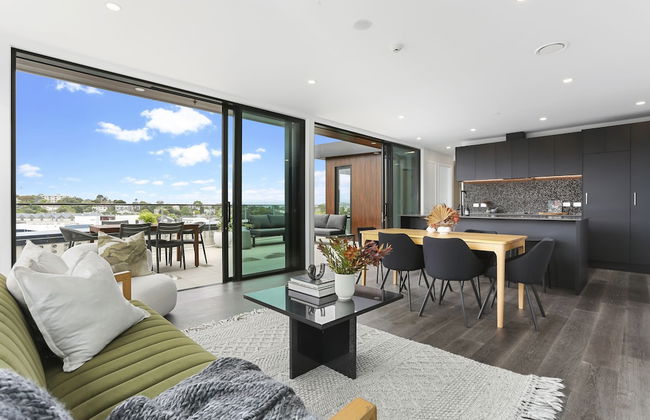 Enfield Sky- Brand New Penthouse - Foto 5