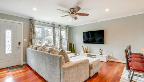 Spacious Home with Tranquil Patio about 29 Mi to DC! - Foto 5